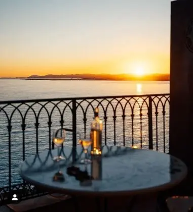 Superior Oda, Deniz Manzaralı