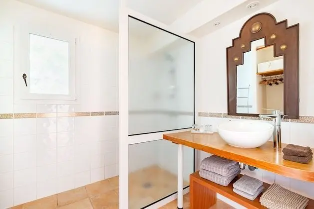 Signature Tek Büyük Yataklı Oda (Zanzibar)