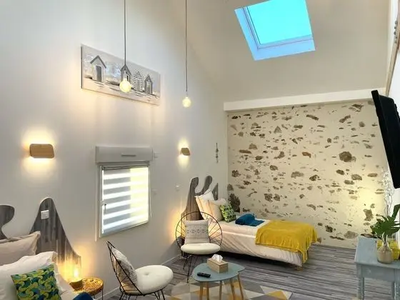 Comfort Üç Kişilik Oda, Özel Banyo (Chambre "Mer")
