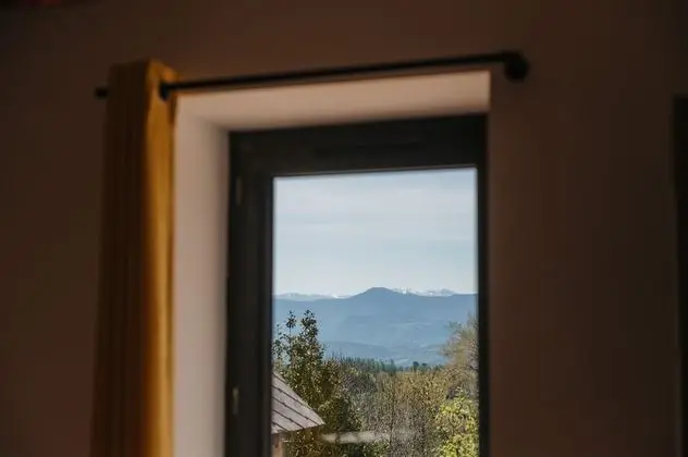 Kır Evi, Banyolu/Duşlu, Dağ Manzaralı
