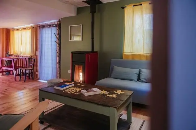 Kır Evi, Banyolu/Duşlu, Dağ Manzaralı