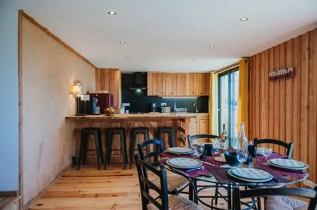 Kır Evi, Banyolu/Duşlu, Dağ Manzaralı