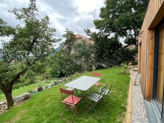 Kır Evi, Banyolu/Duşlu, Dağ Manzaralı