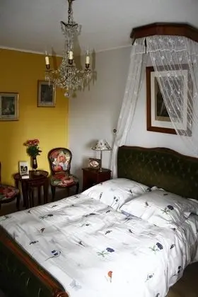 Oda, 1 Çift Kişilik Yatak