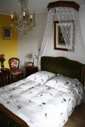 Oda, 1 Çift Kişilik Yatak