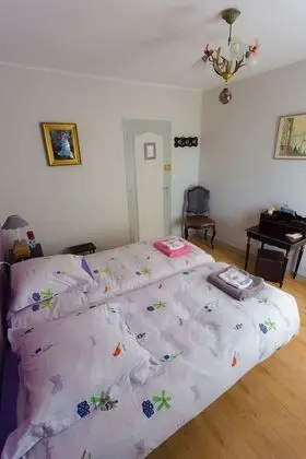 Oda, 2 Tek Kişilik Yatak
