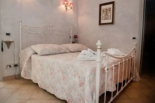 Tek Büyük Yataklı Oda (Matrimoniale piccola)