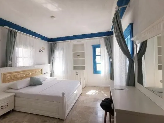 Standart Oda, Bahçe Manzaralı, Havuzlu