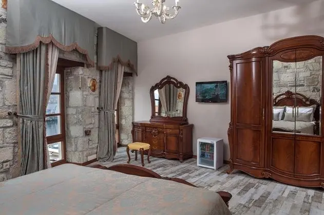 Deluxe Oda, Kısmi Deniz Manzaralı