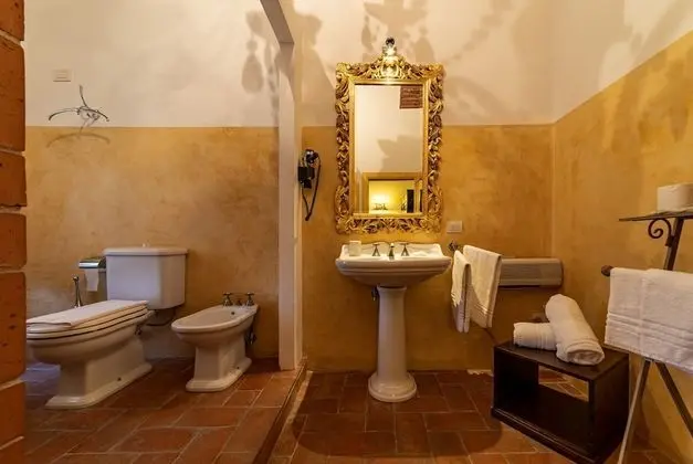 Classic Tek Büyük Yataklı Oda, 1 Çift Kişilik Yatak, Sigara İçilmez, Üzüm Asması Manzaralı