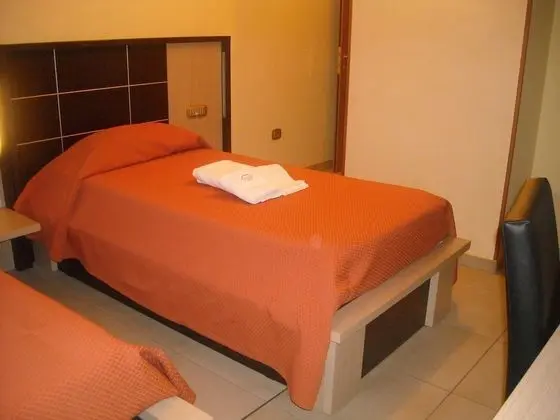 Tek Büyük veya İki Ayrı Yataklı Oda