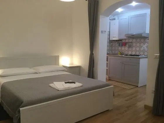 Deluxe Dubleks, Küçük Mutfak, Ek Bina