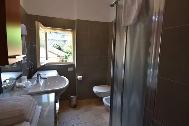 Panoramic Apart Daire, 2 Yatak Odası, Göl Manzaralı (Mansarda Italia)