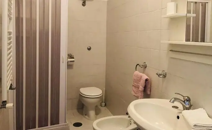 Tek Büyük Yataklı Oda, Özel Banyo