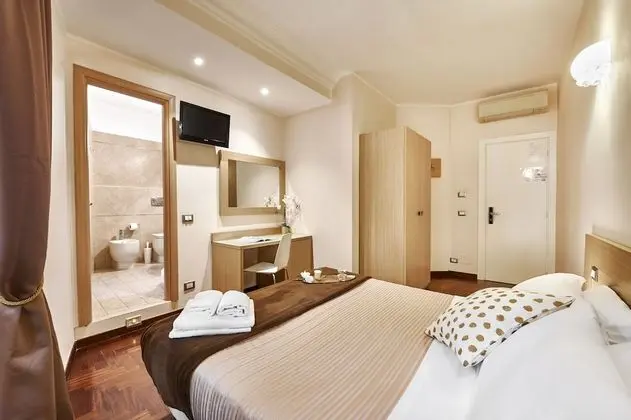 Tek Büyük Yataklı Oda