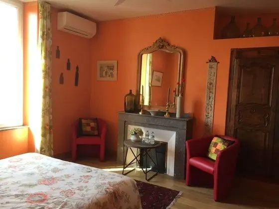 Comfort Tek Büyük Yataklı Oda
