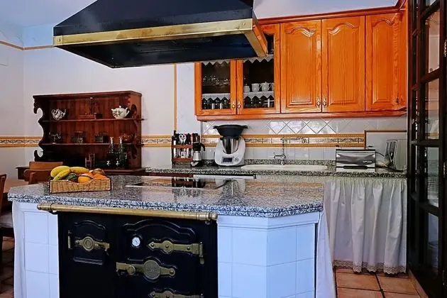 Villa, 6 Yatak Odası, Kişiye Özel Havuzlu