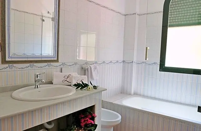 Villa, 6 Yatak Odası, Kişiye Özel Havuzlu