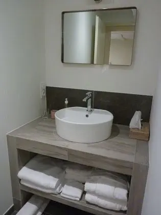 Tek Büyük veya İki Ayrı Yataklı Oda (Foret)