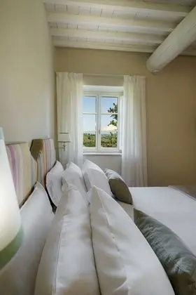 Classic Tek Büyük Yataklı Oda