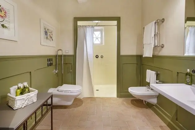 Classic Tek Büyük Yataklı Oda