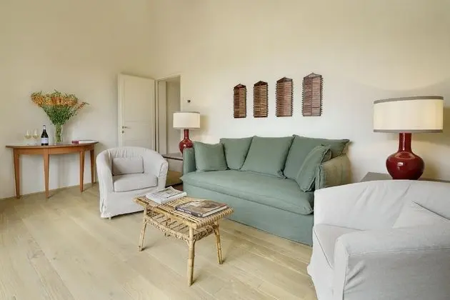 Junior Tek Büyük Yataklı Oda