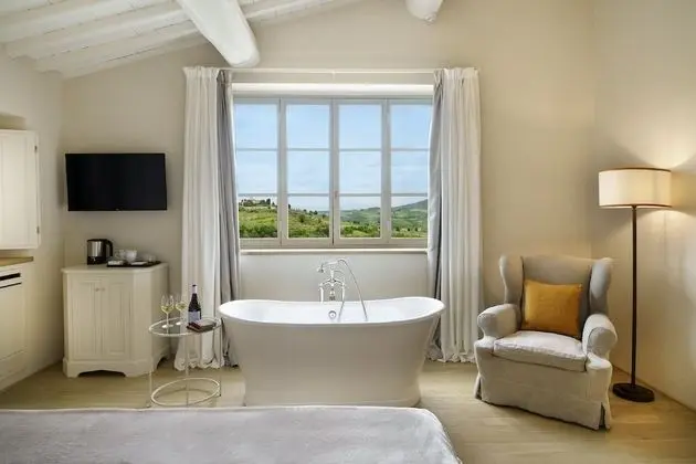 Junior Tek Büyük Yataklı Oda