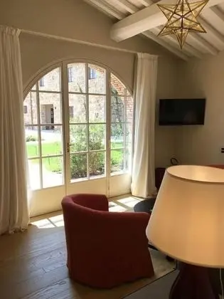 Junior Tek Büyük Yataklı Oda