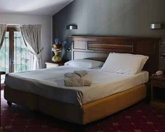 Standard Tek Büyük veya İki Ayrı Yataklı Oda