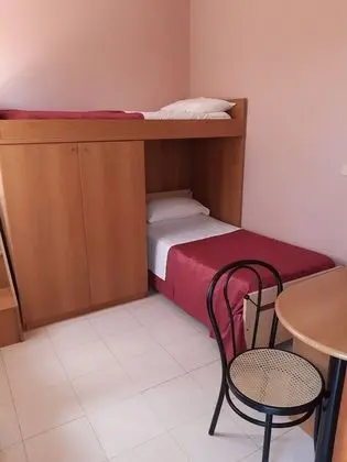 Traditional İki Ayrı Yataklı Oda