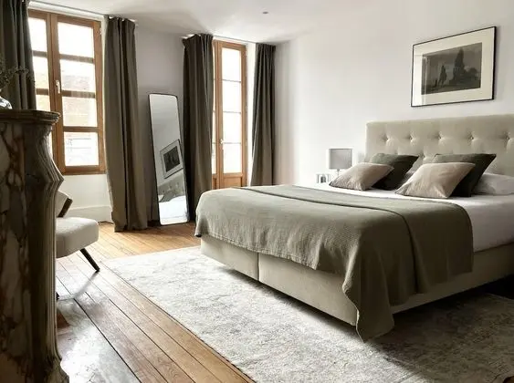 Deluxe Tek Büyük Yataklı Oda