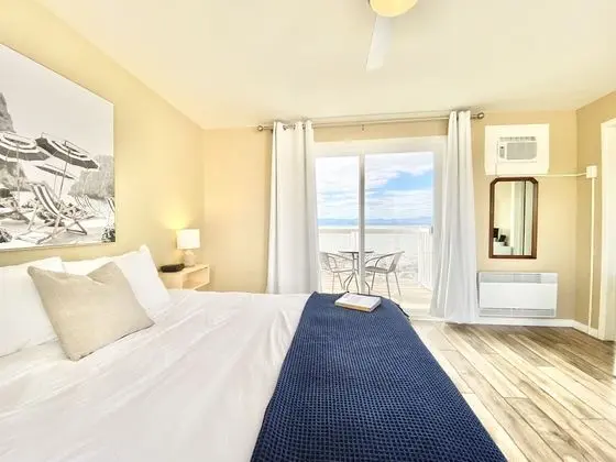 Panoramic Tek Büyük Yataklı Oda