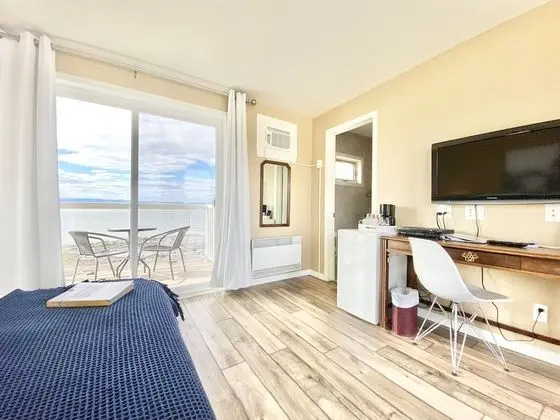 Panoramic Tek Büyük Yataklı Oda