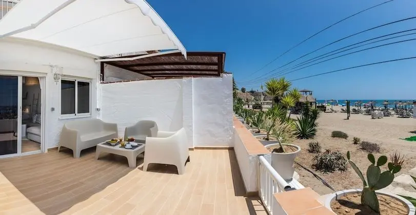 Stüdyo, Deniz Manzaralı
