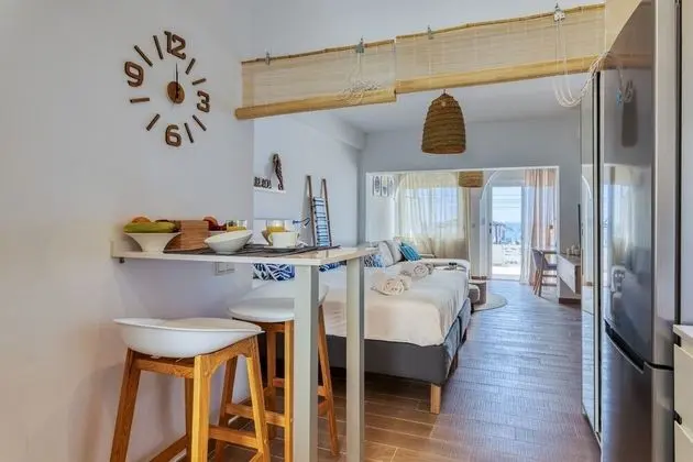 Stüdyo, Deniz Manzaralı