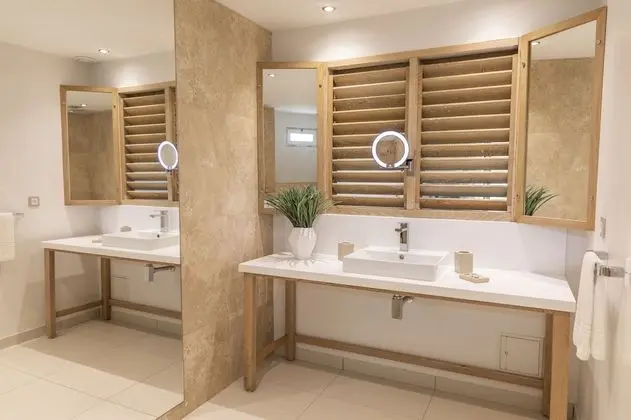Junior Suite Kitchen Deluxe