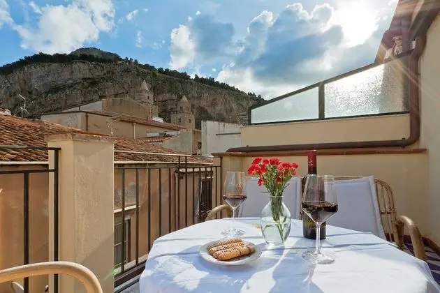 Junior Süit, Teras, Şehir Manzaralı