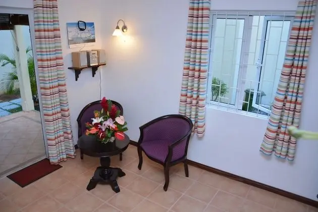 Bungalov, 4 Yatak Odası