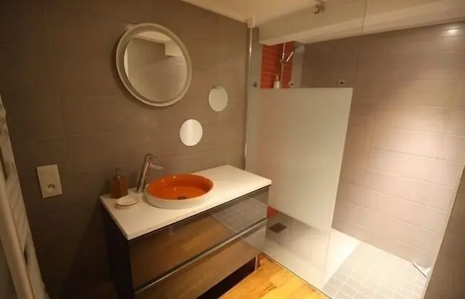 Standard Tek Büyük Yataklı Oda (Bin'Home Ouest)