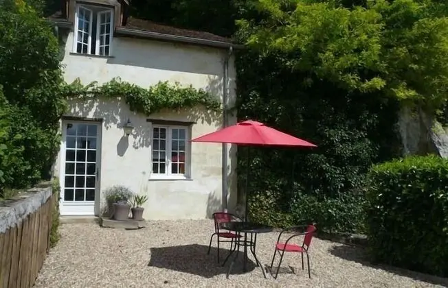 Tek Büyük Yataklı Oda, Teras, Bahçe Manzaralı (Escargo'Thym)