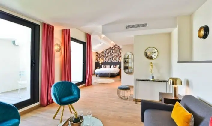Junior Süit, Balkon, Şehir Manzaralı