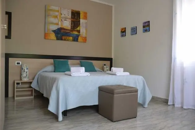 Deluxe Tek Büyük Yataklı Oda, Bahçe Manzaralı