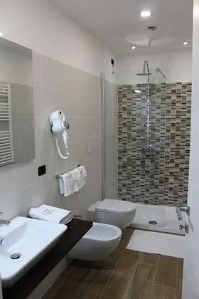 Deluxe Dört Kişilik Oda