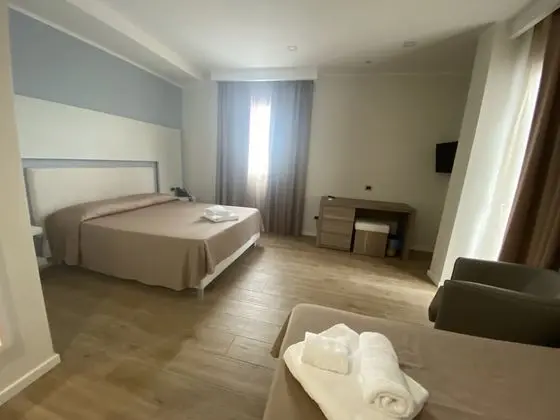 Deluxe Üç Kişilik Oda