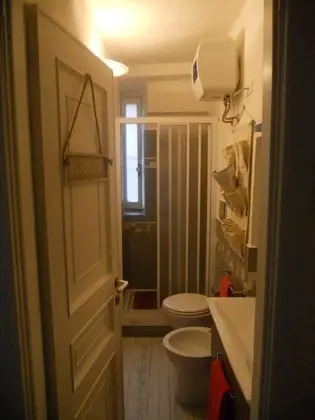 Standard Apart Daire, Özel Banyo, Avlu Manzaralı (Michelin)