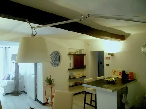 Standard Apart Daire, Özel Banyo, Avlu Manzaralı (Michelin)