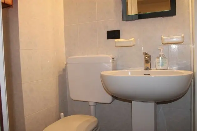 Traditional Apart Daire, Özel Banyo, Deniz Manzaralı (Rezzano 40)