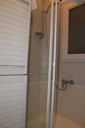 Traditional Apart Daire, Özel Banyo, Deniz Manzaralı (Rezzano 40)