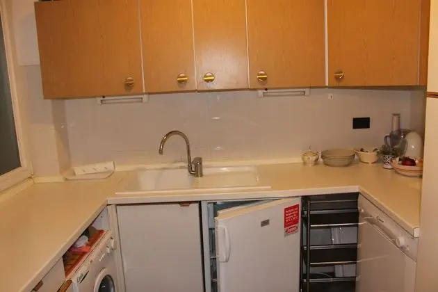 Traditional Apart Daire, Özel Banyo, Deniz Manzaralı (Rezzano 40)