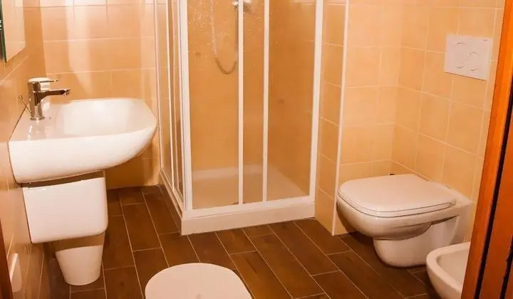 Superior Tek Büyük Yataklı Oda, Bahçe Manzaralı
